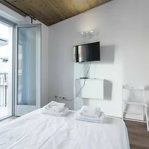 Cadorna Center Studio-by Flatscollection Mediolan
