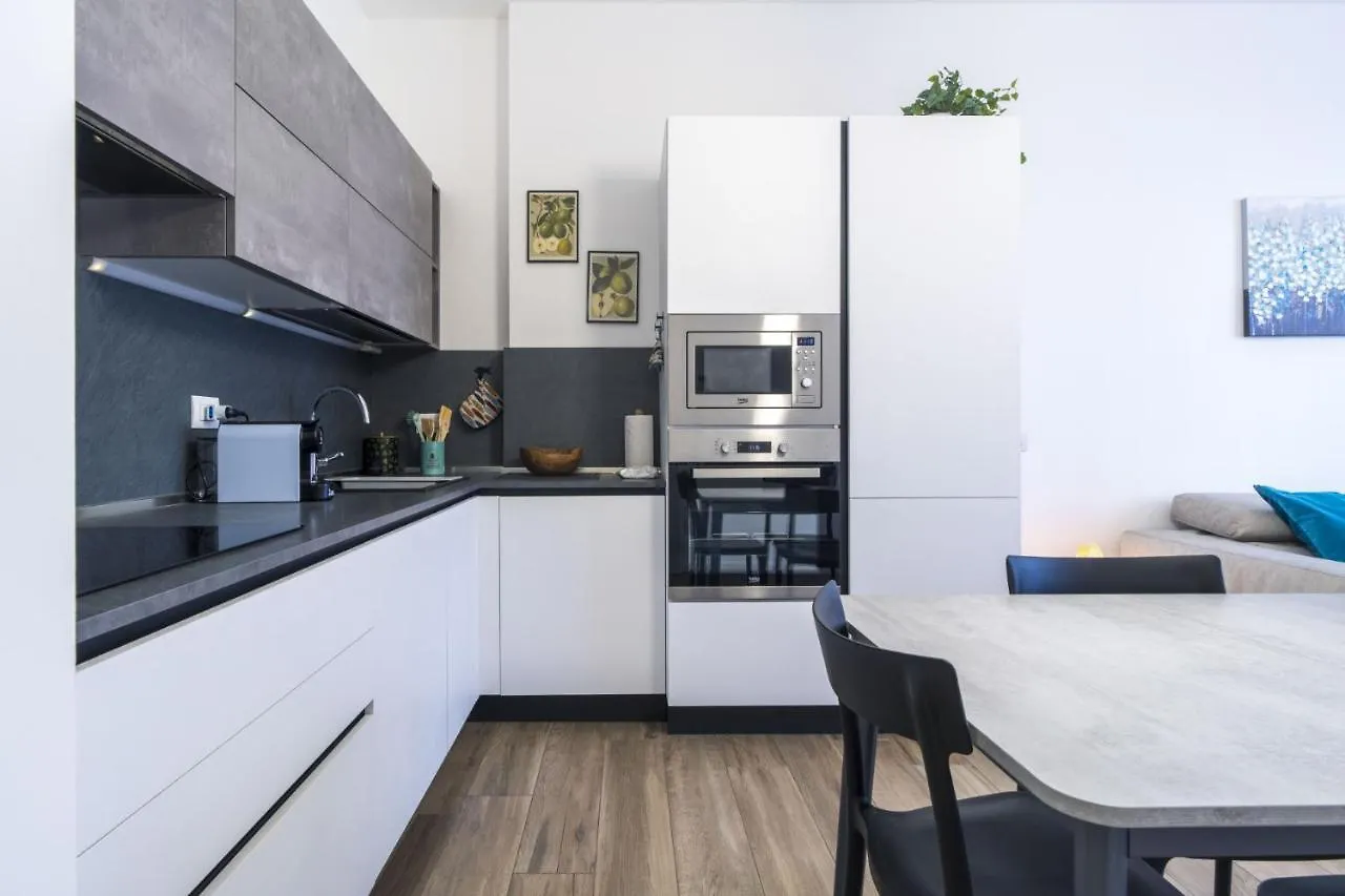 Apartment Easylife - Lussuoso E Moderno Bilocale A Due Passi Dalla Zona Fiera E City Life Milan